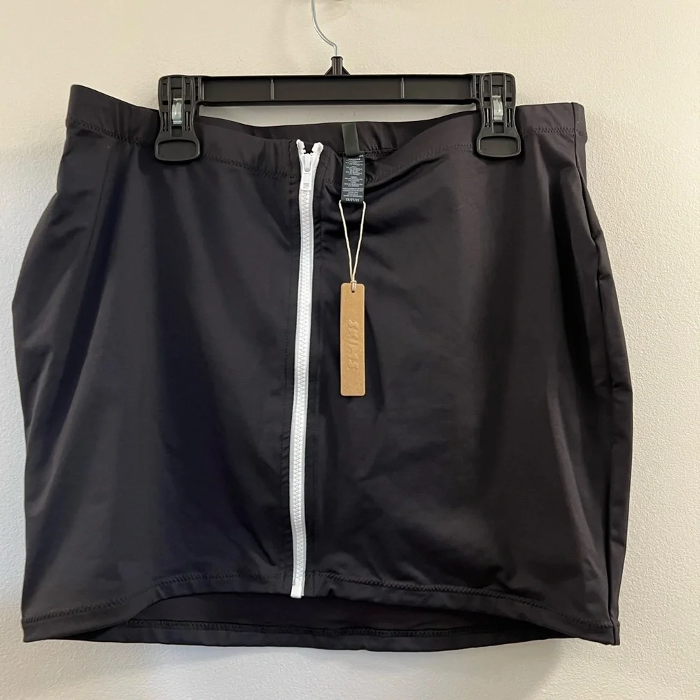 SKIMS sporty zipper swim mini skirt black p1.